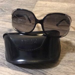 Fendi sunglasses!